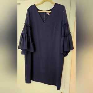 Chelsea28 sheath dress, navy blue, v-neck, loose fitting sleeves. EUC. 16W